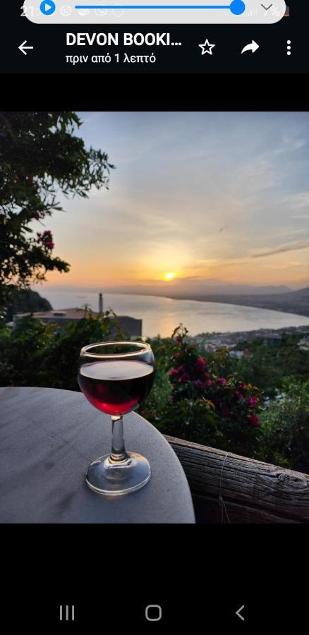 "Unique view" Διαμερισμα με θέα θάλασσα και πόλη Διαμέρισμα Καλαμάτα Εξωτερικό φωτογραφία